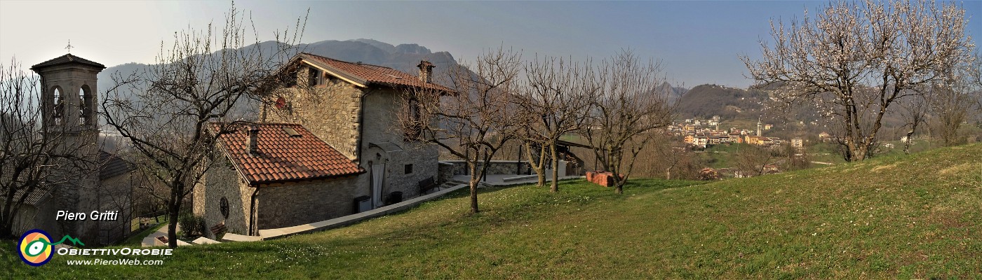 35 Chiesetta di  S. Antonio Abate-Piazza Martina con vista panoramica .jpg